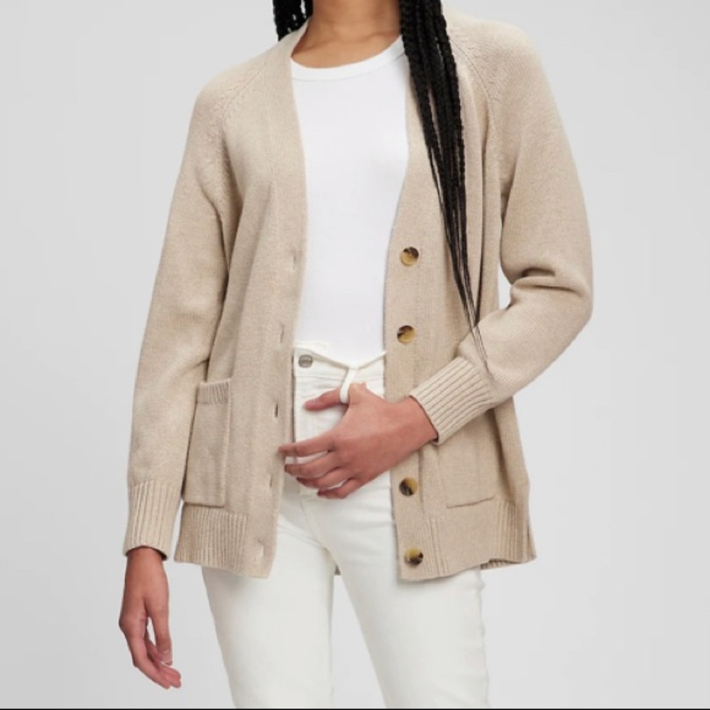 Gap boyfriend pocket cardigan